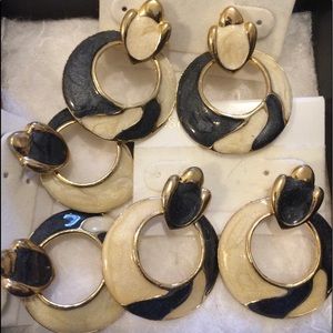 Vintage Fashion Earrings Black White and Cream